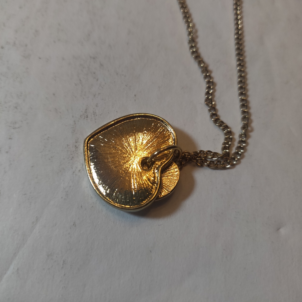 Forever 21 Gold-Tone Heart Necklace - Picture 3 of 6